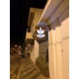 letras caixas em acrílico Americana