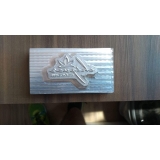 placas de homenagem aço inox Louveira 